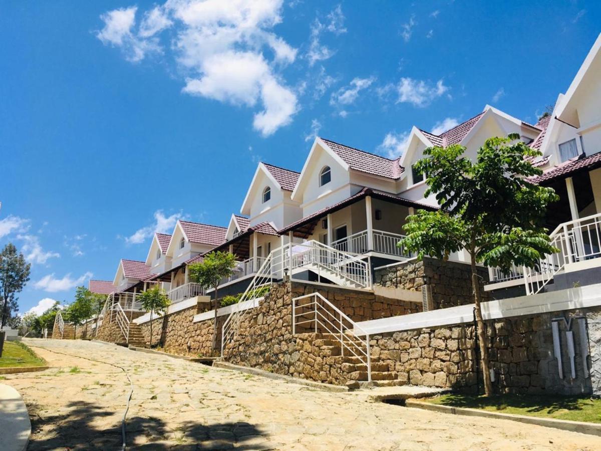 Mirth Hotels And Resorts Kanthalloor Exterior foto